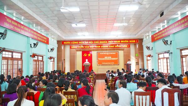 UBND XÃ THỌ PHONG HỘI NGHỊ CÔNG BỐ CÁC QUYẾT ĐỊNH THÀNH LẬP VÀ BỔ NHIỆM LÃNH ĐẠO QUẢN LÝ CÁC TRƯỜNG HỌC TRÊN ĐỊA BÀN XÃ