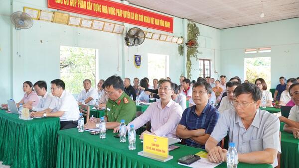 TỔ ĐẠI BIỂU SỐ 4 HỘI ĐỒNG NHÂN DÂN TỈNH TIẾP XÚC CỬ TRI TẠI XÃ THỌ PHONG